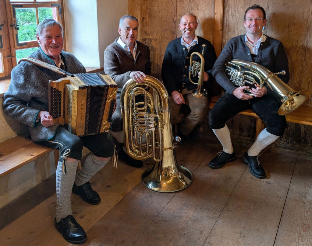 Die 4er-Musig spielt in der Leprosenkapelle